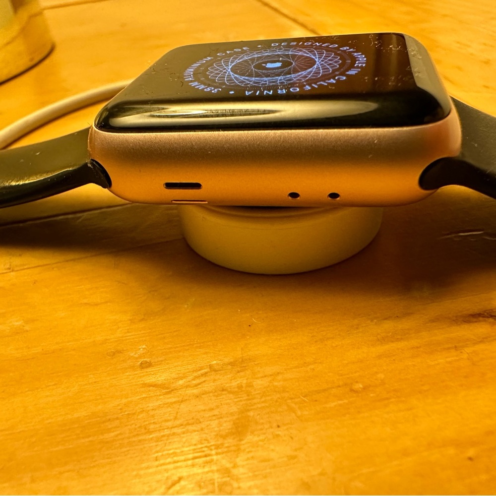 Apple Watch Series 2 Rose Gold/Black 38 MM